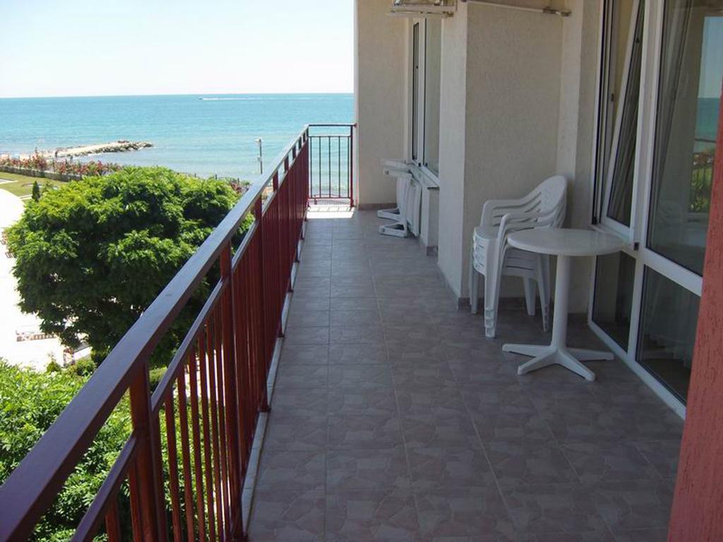Gt Privilege Fort Beach Apartments Elenite Exteriér fotografie
