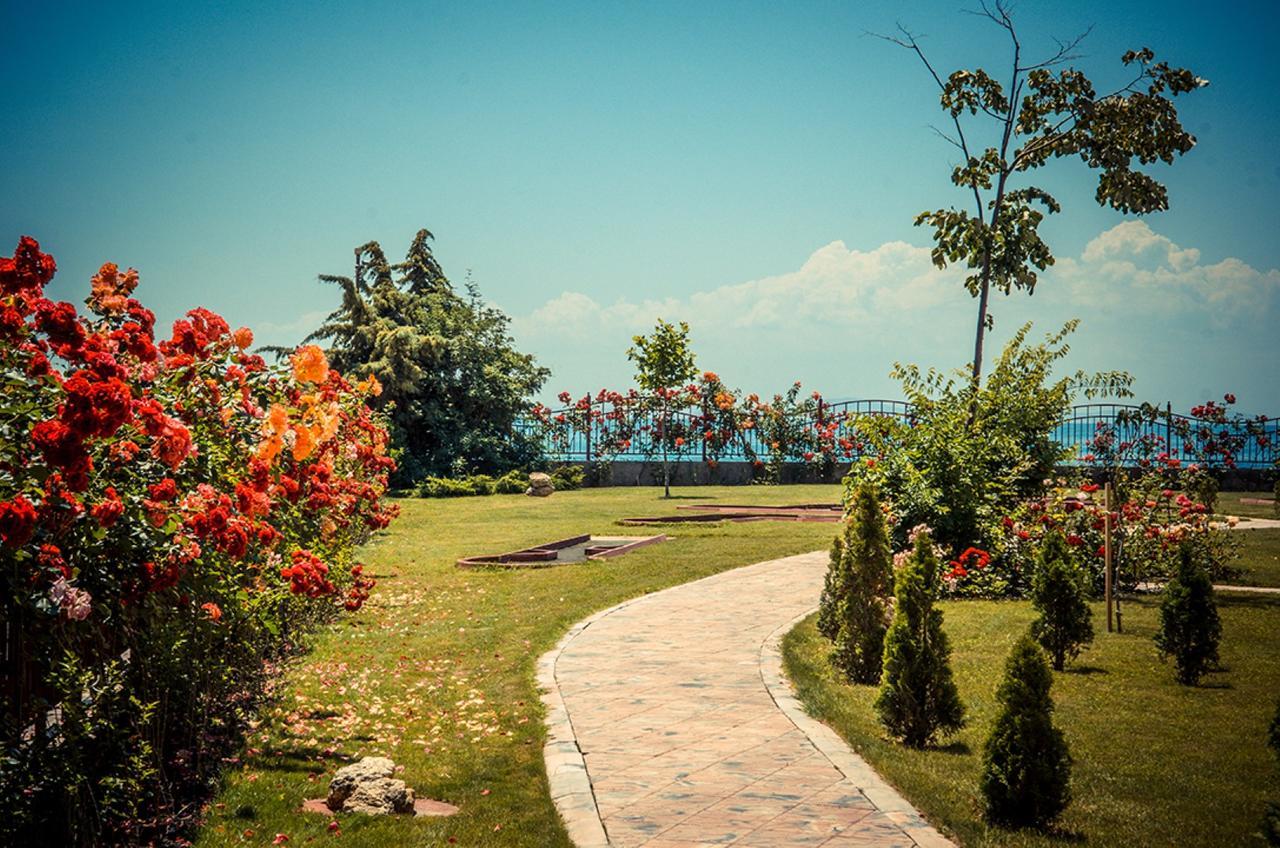 Gt Privilege Fort Beach Apartments Elenite Exteriér fotografie