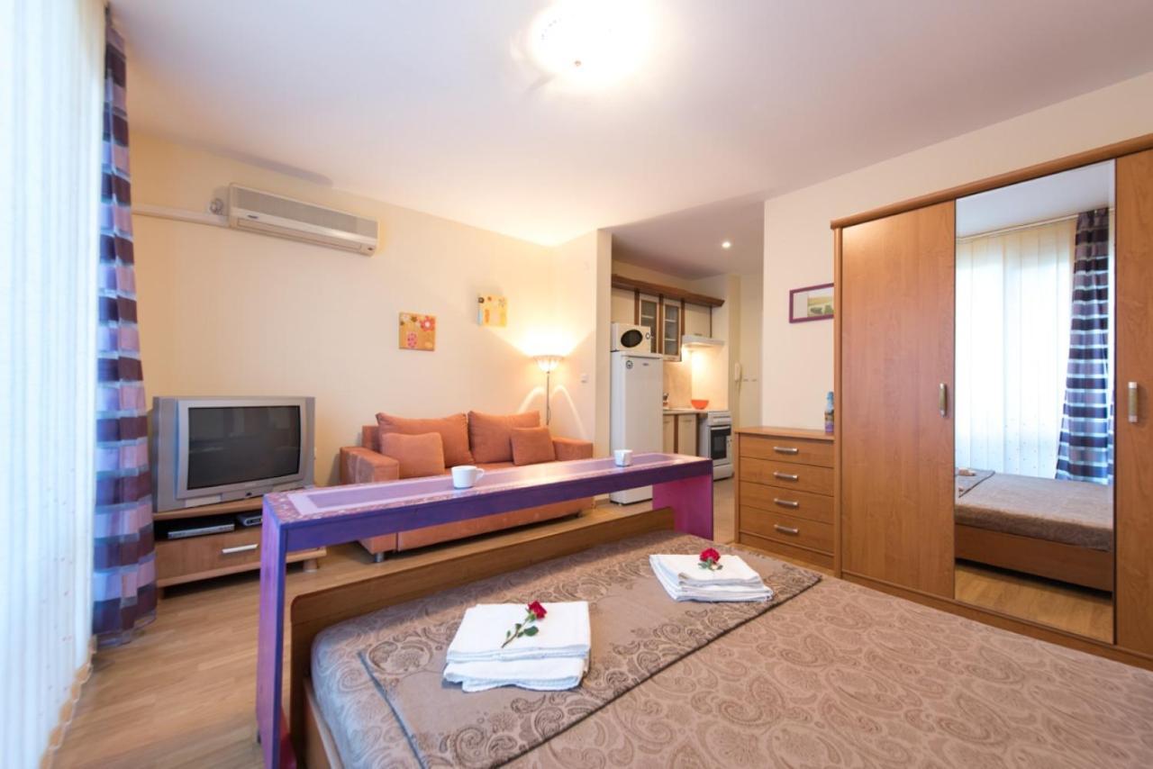 Gt Privilege Fort Beach Apartments Elenite Exteriér fotografie