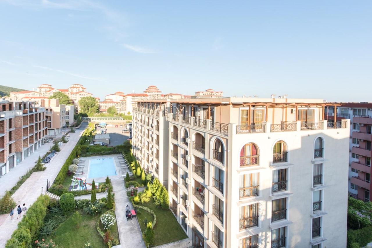 Gt Privilege Fort Beach Apartments Elenite Exteriér fotografie